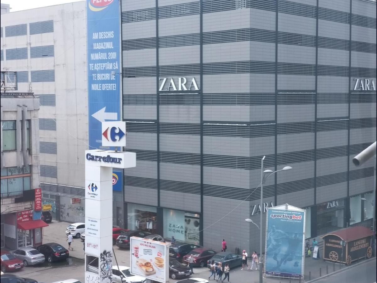 Domum Unirea, Across The Street Of Old City Center Букурещ Екстериор снимка