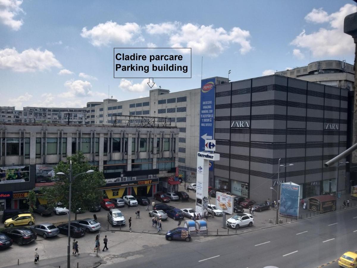 Domum Unirea, Across The Street Of Old City Center Букурещ Екстериор снимка